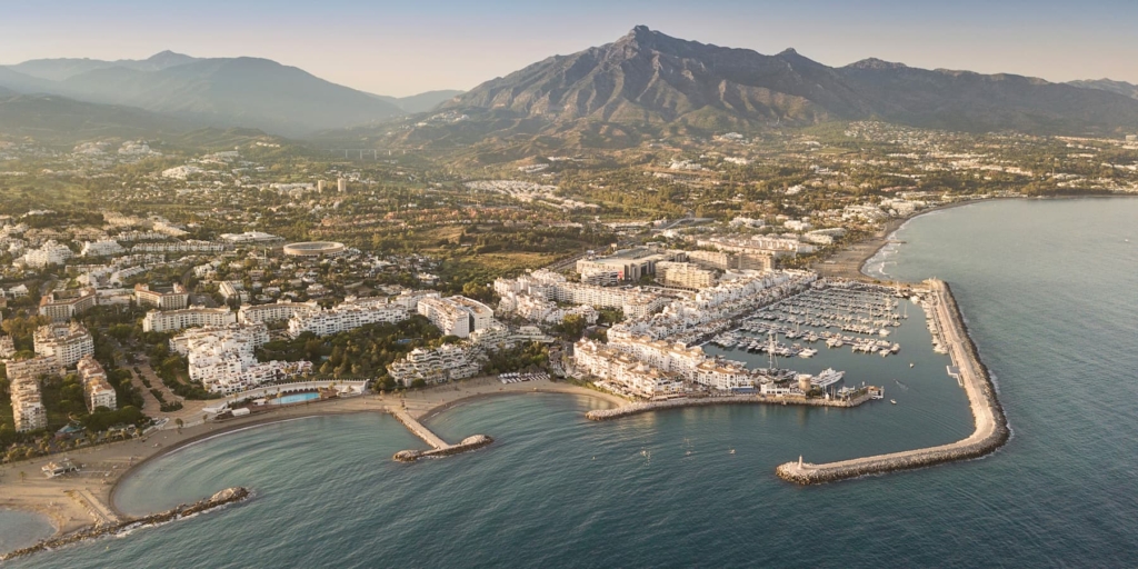 Buying a house in Marbella Estate agent